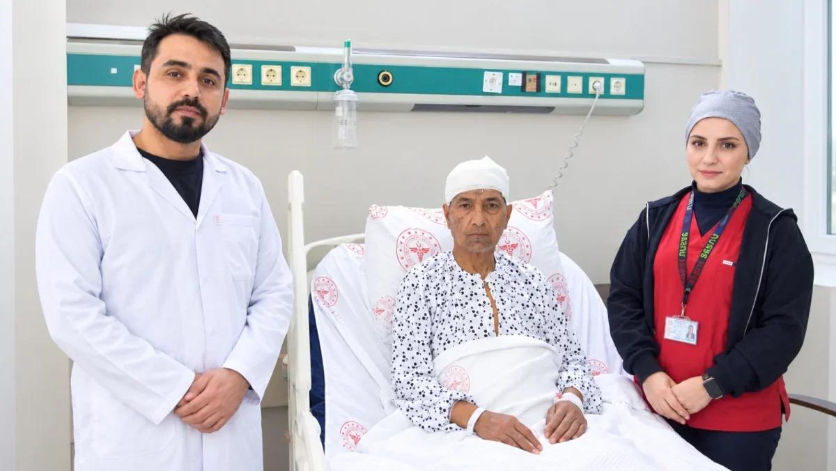Şanlıurfa’da kafatasındaki 10 santimetrelik kitle ameliyatla çıkarıldı
