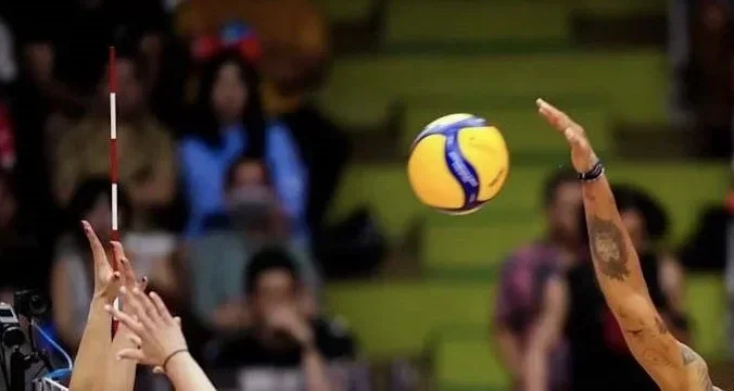 Sultanlar Ligi’nde pazar mesaisi: Derbi heyecanı yaşanacak
