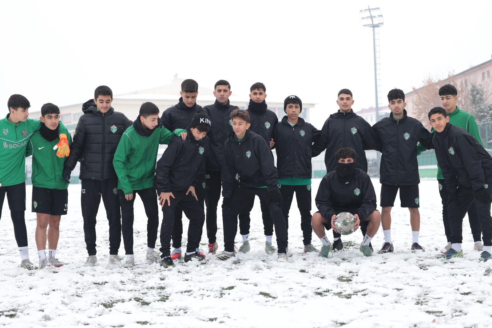 IĞDIRLI GENÇ FUTBOLCULARIN KARLA İMTİHANI 