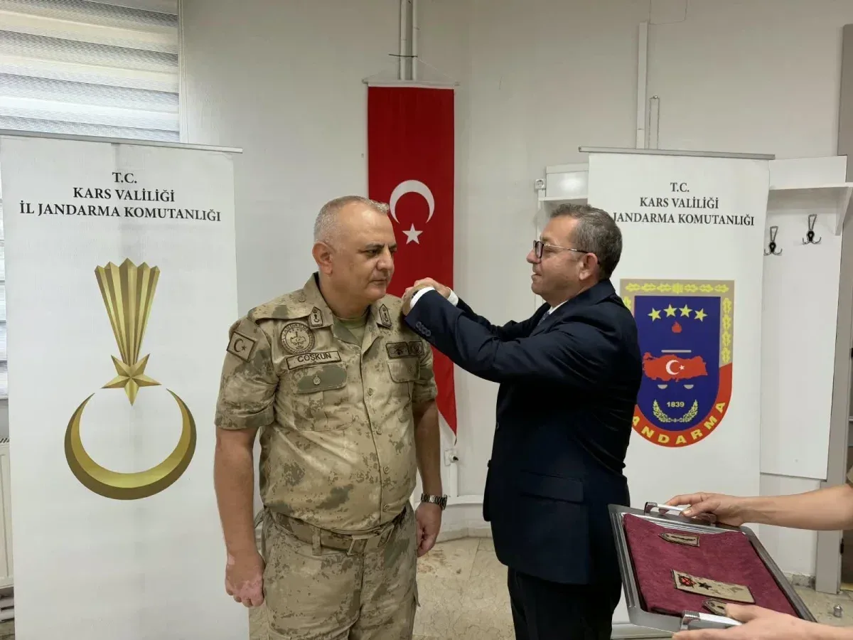 Kars’ta Rütbe Terfi Töreni: Tuğgeneral Halil Coşkun’un Apoleti Takıldı