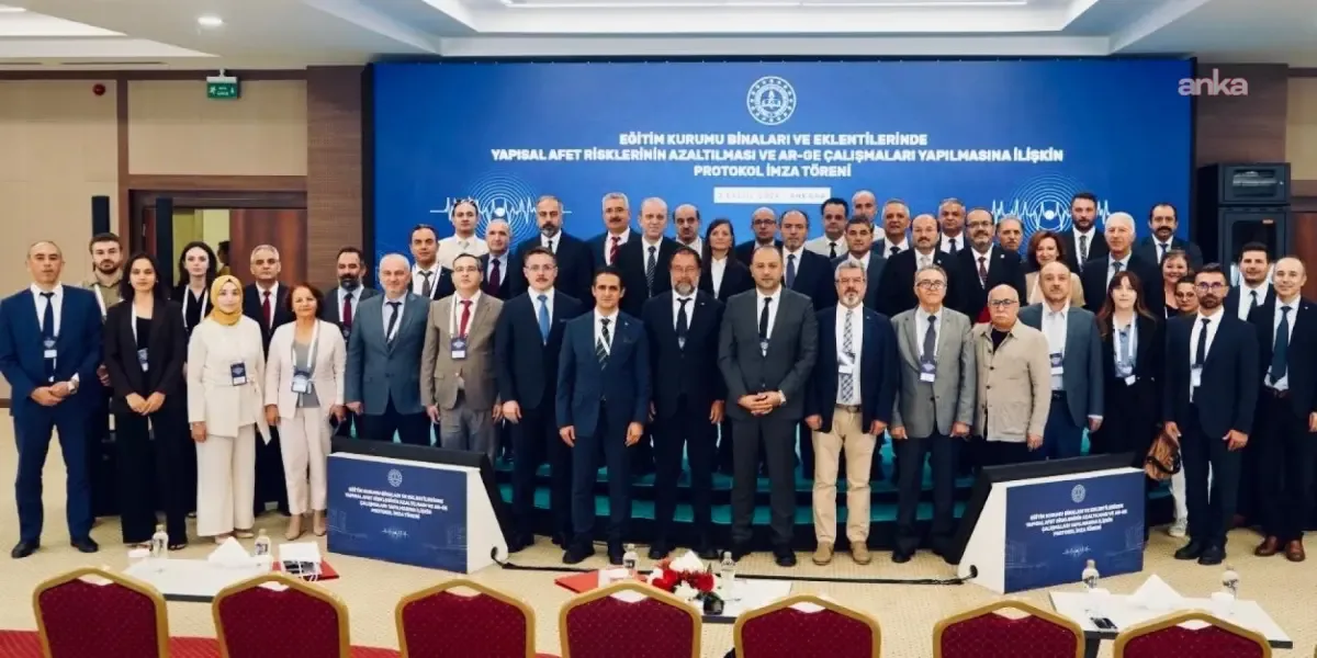 MEB ile 15 üniversiteden eğitim yapıları için afet güvenliği iş birliği