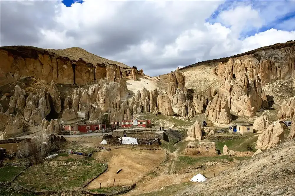 Van'ın saklı Kapadokyası: Vanadokya