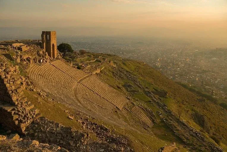 Bergama’nın binlerce yıllık tarihi UNESCO mirasıyla korunuyor
