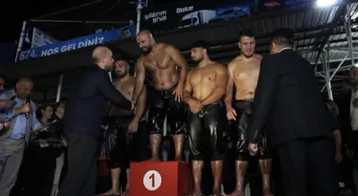 Elmalı’da başpehlivan Orhan Okulu oldu