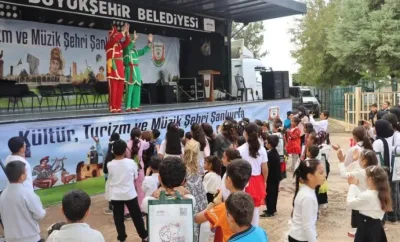 Şanlıurfa Büyükşehir, Cumhuriyet Bayramı’nda çocukları sanat ve teknolojiyle buluşturdu